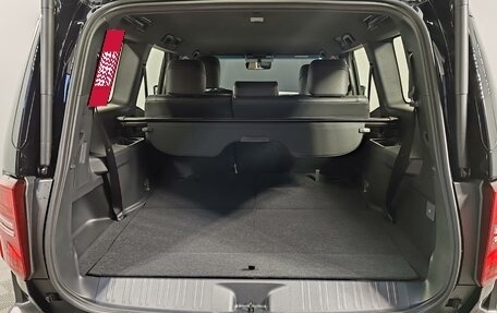 Toyota Land Cruiser Prado, 2024 год, 9 990 000 рублей, 20 фотография
