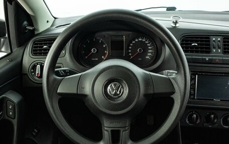 Volkswagen Polo VI (EU Market), 2015 год, 669 000 рублей, 16 фотография