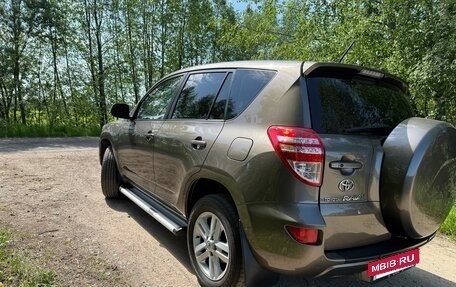 Toyota RAV4, 2011 год, 1 530 000 рублей, 4 фотография
