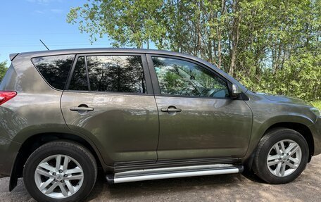 Toyota RAV4, 2011 год, 1 530 000 рублей, 13 фотография