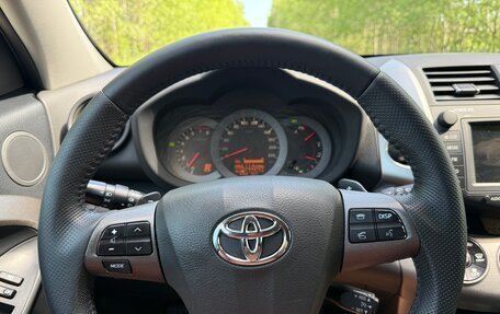 Toyota RAV4, 2011 год, 1 530 000 рублей, 24 фотография