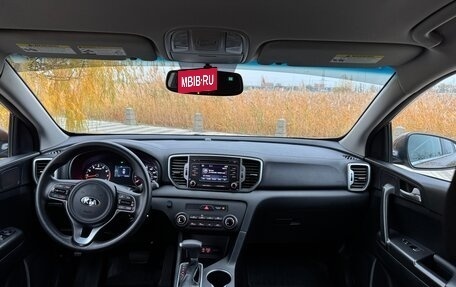 KIA Sportage IV рестайлинг, 2018 год, 2 200 000 рублей, 10 фотография