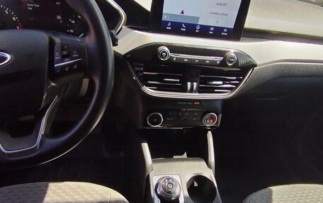 Ford Escape, 2021 год, 2 170 000 рублей, 4 фотография