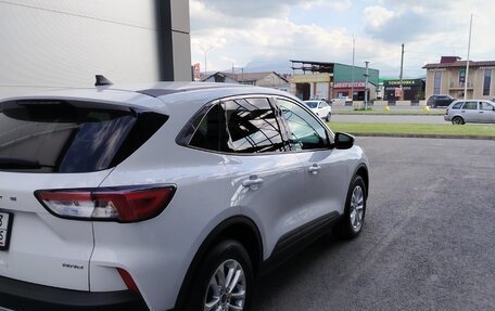 Ford Escape, 2021 год, 2 170 000 рублей, 2 фотография