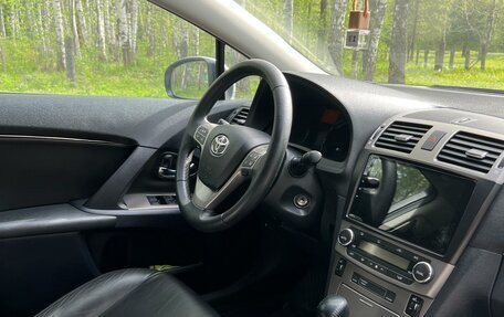 Toyota Avensis III рестайлинг, 2010 год, 1 500 000 рублей, 8 фотография