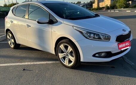 KIA cee'd III, 2013 год, 1 100 000 рублей, 3 фотография