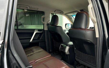 Toyota Land Cruiser Prado 150 рестайлинг 2, 2019 год, 5 498 800 рублей, 10 фотография