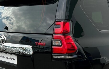 Toyota Land Cruiser Prado 150 рестайлинг 2, 2019 год, 5 498 800 рублей, 36 фотография