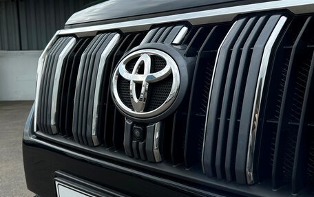 Toyota Land Cruiser Prado 150 рестайлинг 2, 2019 год, 5 498 800 рублей, 33 фотография