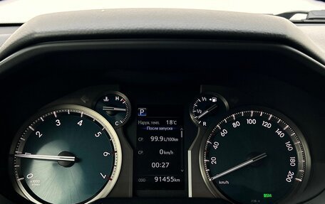 Toyota Land Cruiser Prado 150 рестайлинг 2, 2019 год, 5 498 800 рублей, 29 фотография