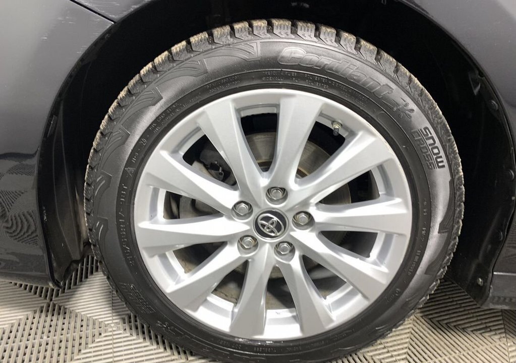 Toyota Camry, 2018 год, 2 507 692 рублей, 28 фотография