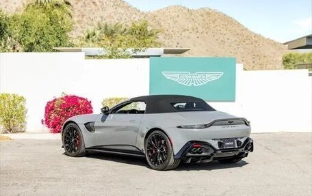 Aston Martin V8 Vantage IV, 2022 год, 17 900 000 рублей, 2 фотография