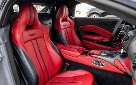 Aston Martin V8 Vantage IV, 2022 год, 17 900 000 рублей, 20 фотография
