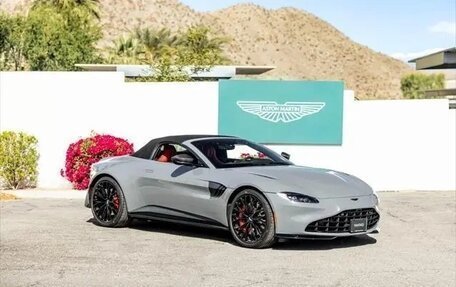 Aston Martin V8 Vantage IV, 2022 год, 17 900 000 рублей, 13 фотография