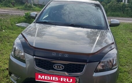 KIA Rio II, 2010 год, 650 000 рублей, 8 фотография