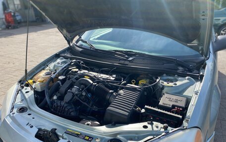 Chrysler Sebring II, 2004 год, 560 000 рублей, 10 фотография