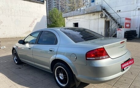 Chrysler Sebring II, 2004 год, 560 000 рублей, 3 фотография