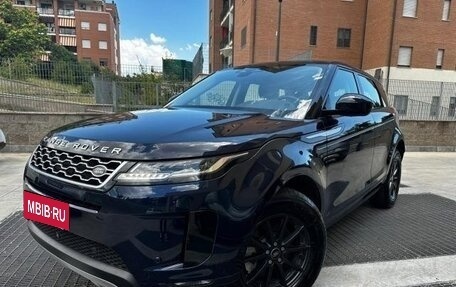 Land Rover Range Rover Evoque II, 2021 год, 3 195 000 рублей, 3 фотография