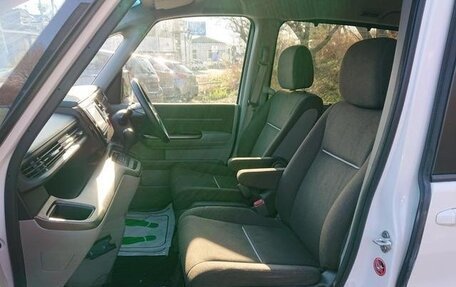 Honda Stepwgn IV, 2016 год, 1 260 888 рублей, 13 фотография