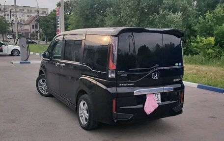 Honda Stepwgn IV, 2015 год, 2 050 000 рублей, 4 фотография