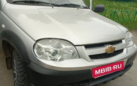 Chevrolet Niva I рестайлинг, 2012 год, 750 000 рублей, 5 фотография