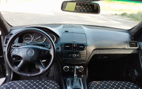 Mercedes-Benz C-Класс, 2008 год, 990 000 рублей, 9 фотография