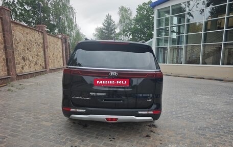 KIA Carnival, 2021 год, 4 099 000 рублей, 3 фотография