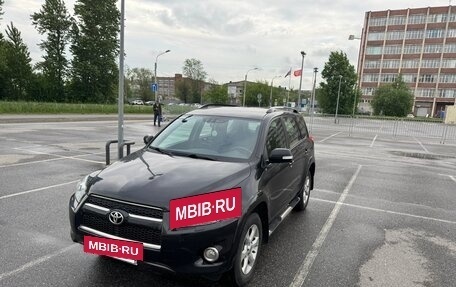 Toyota RAV4, 2011 год, 1 600 000 рублей, 4 фотография