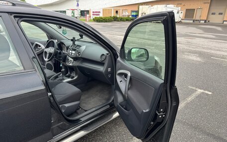 Toyota RAV4, 2011 год, 1 600 000 рублей, 11 фотография