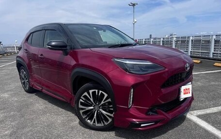 Toyota Yaris Cross, 2022 год, 1 238 027 рублей, 3 фотография