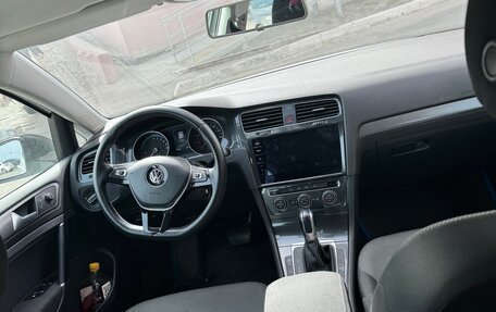 Volkswagen Golf VII, 2017 год, 1 750 000 рублей, 5 фотография