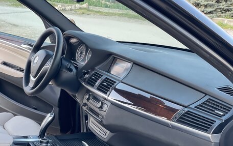 BMW X5, 2011 год, 2 195 000 рублей, 26 фотография