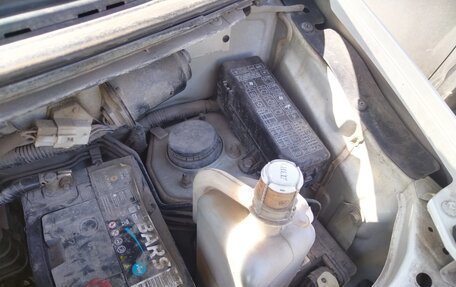 Nissan Otti II, 2007 год, 330 000 рублей, 19 фотография