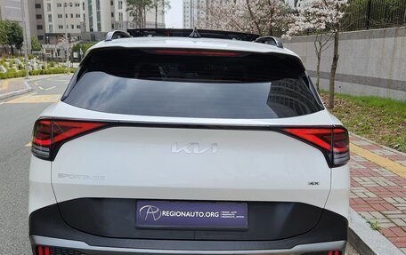 KIA Sportage IV рестайлинг, 2022 год, 2 500 000 рублей, 4 фотография