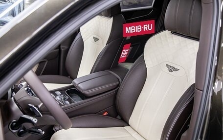 Bentley Bentayga I, 2021 год, 28 888 888 рублей, 17 фотография