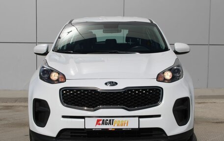 KIA Sportage IV рестайлинг, 2018 год, 1 990 000 рублей, 2 фотография