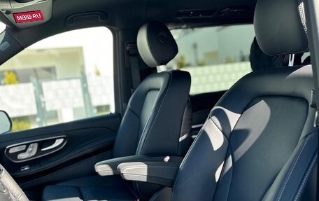 Mercedes-Benz V-Класс, 2025 год, 15 700 000 рублей, 10 фотография