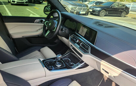 BMW X7, 2022 год, 7 400 000 рублей, 12 фотография