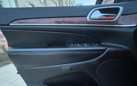 Jeep Grand Cherokee, 2012 год, 2 100 000 рублей, 5 фотография