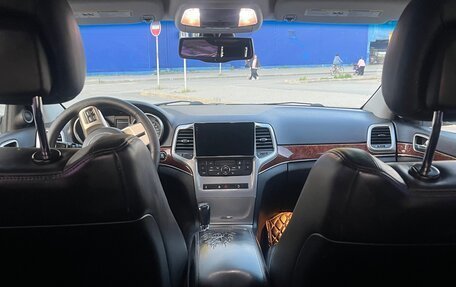 Jeep Grand Cherokee, 2012 год, 2 100 000 рублей, 24 фотография