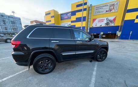 Jeep Grand Cherokee, 2012 год, 2 100 000 рублей, 17 фотография