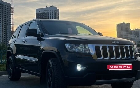 Jeep Grand Cherokee, 2012 год, 2 100 000 рублей, 38 фотография