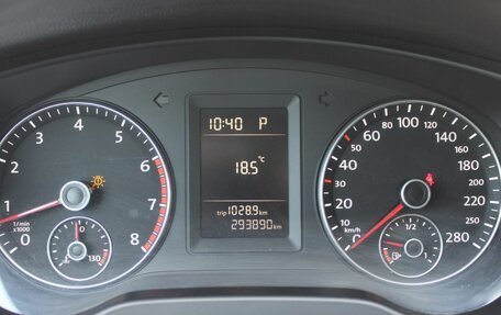 Volkswagen Jetta VI, 2011 год, 849 000 рублей, 14 фотография