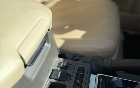 Toyota Land Cruiser Prado 150 рестайлинг 2, 2021 год, 5 000 000 рублей, 15 фотография