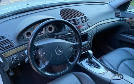 Mercedes-Benz E-Класс, 2003 год, 790 000 рублей, 5 фотография
