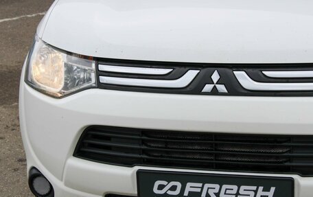 Mitsubishi Outlander III рестайлинг 3, 2012 год, 1 510 000 рублей, 6 фотография