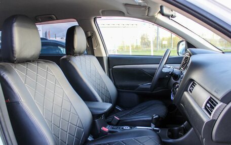 Mitsubishi Outlander III рестайлинг 3, 2012 год, 1 510 000 рублей, 13 фотография