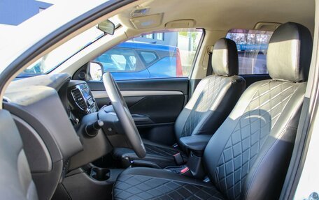 Mitsubishi Outlander III рестайлинг 3, 2012 год, 1 510 000 рублей, 15 фотография