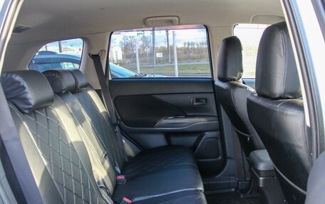 Mitsubishi Outlander III рестайлинг 3, 2012 год, 1 510 000 рублей, 12 фотография