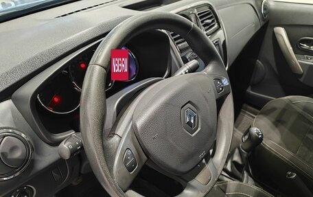 Renault Logan II, 2018 год, 769 000 рублей, 14 фотография